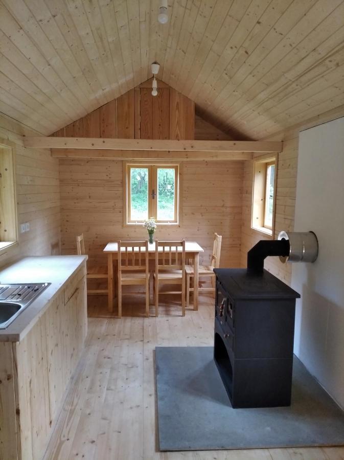 Celorocni Glamping V Pohodlnem Domecku Villa Výprachtice Exteriör bild